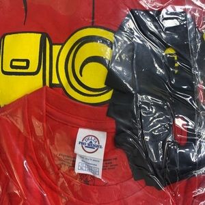 Brand New Robin Shirt With Face Mask